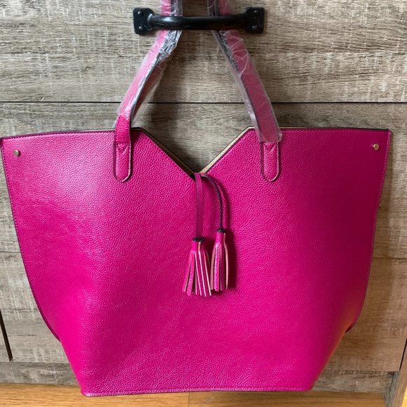Neiman Marcus Handbags - Neiman Marcus Women Tote Bag